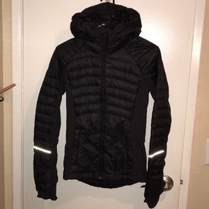 Lululemon Black Puffer jacket | Size 2